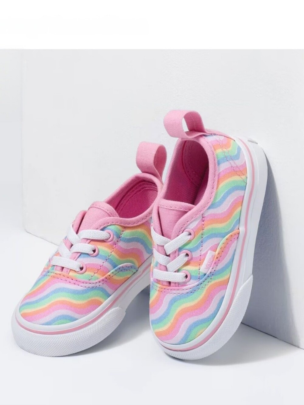 Vans Multicolor Wavy Rainbow Cavas Elastic Lace Sneaker Shoe Toddler 4